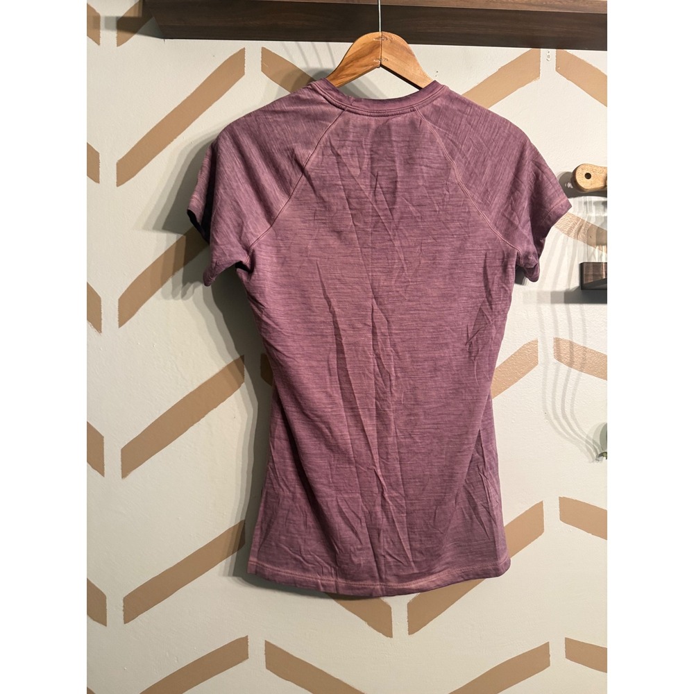 Smartwool Merino 150 Tee Womens S Purple Plant-Based Dye Short Sleeve Raglan - Picture 2 of 3